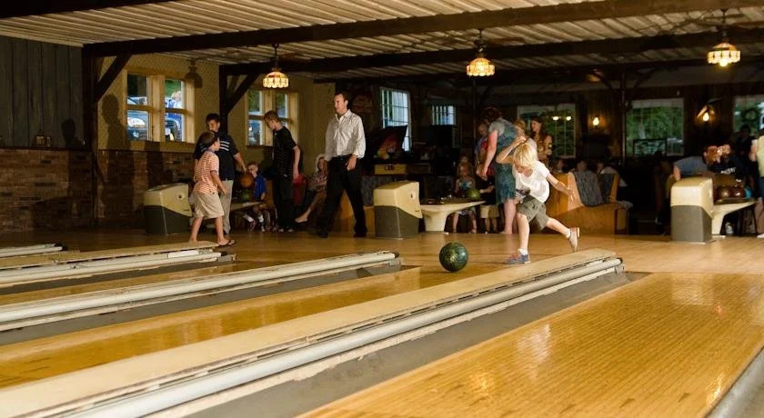 Winter Clove Inn & Resort