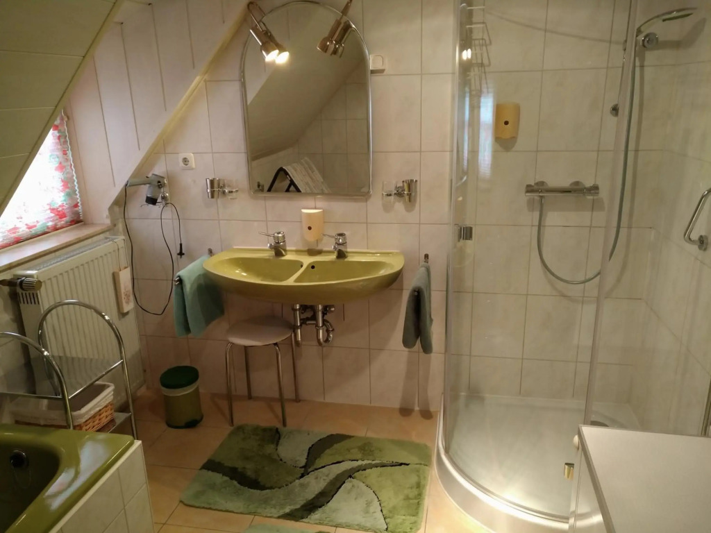 Pension/FeWo E. Tschernach