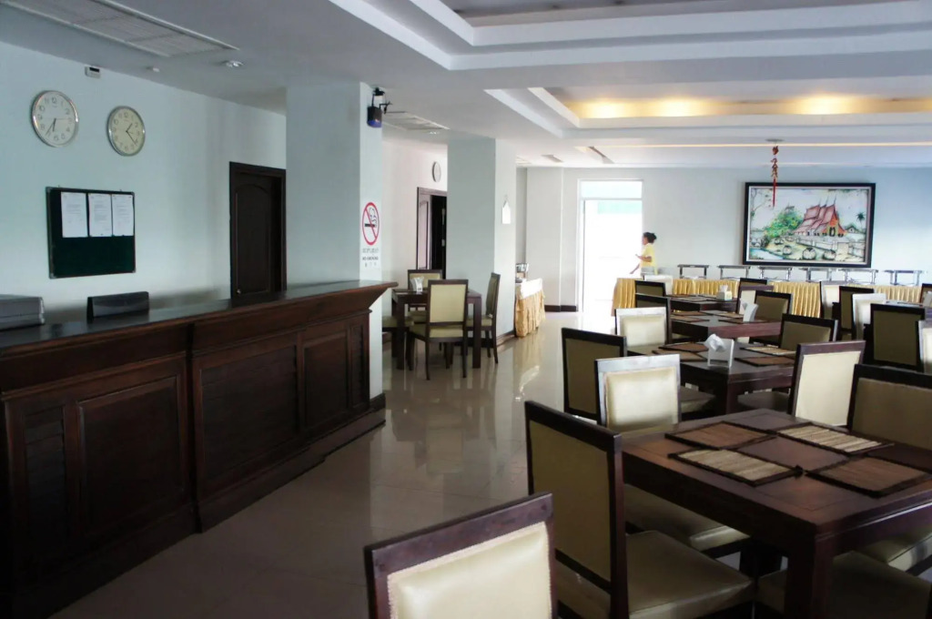 Heuang Chaleun Hotel