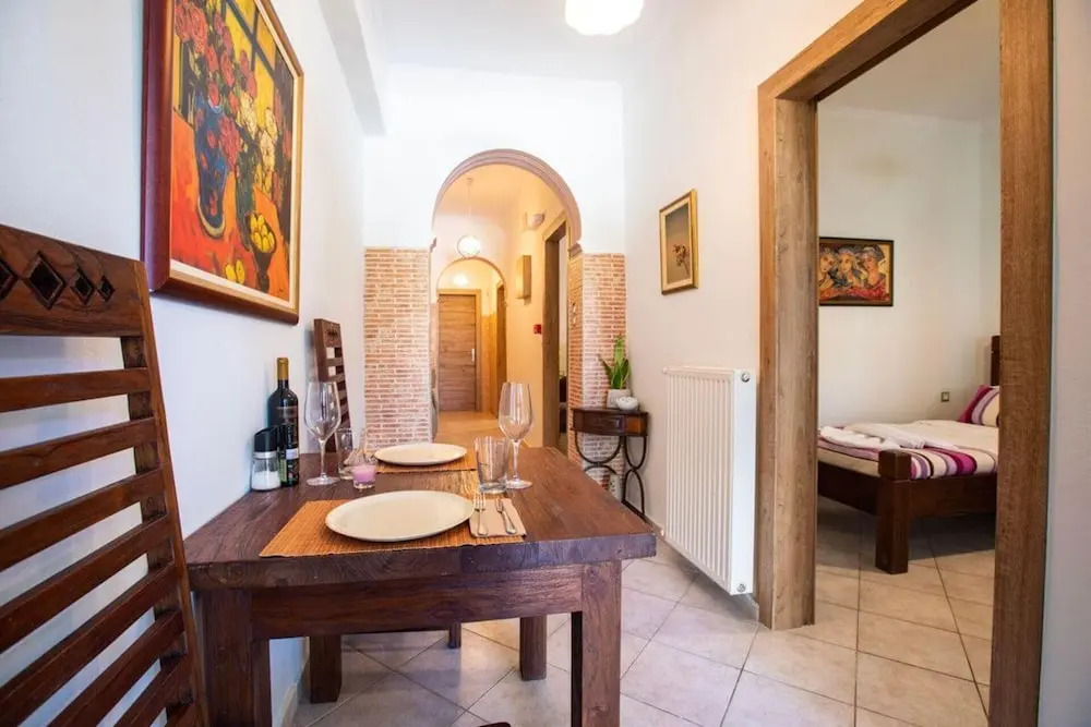 Remarkable Jasmine Apartment in Panormo