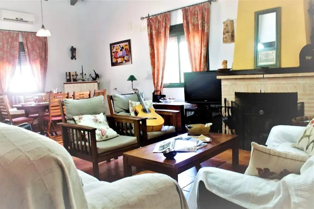 Villa With 2 Bedrooms in La Puebla de los Infantes, With Private Pool, Furnished Terrace and Wifi