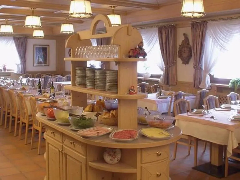 Hotel Villa Jolanda