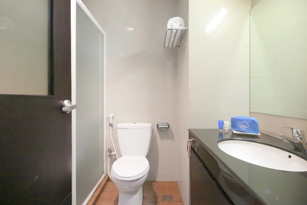 Airy Premier Sei Pangeran Jendral Sudirman 153 Palembang