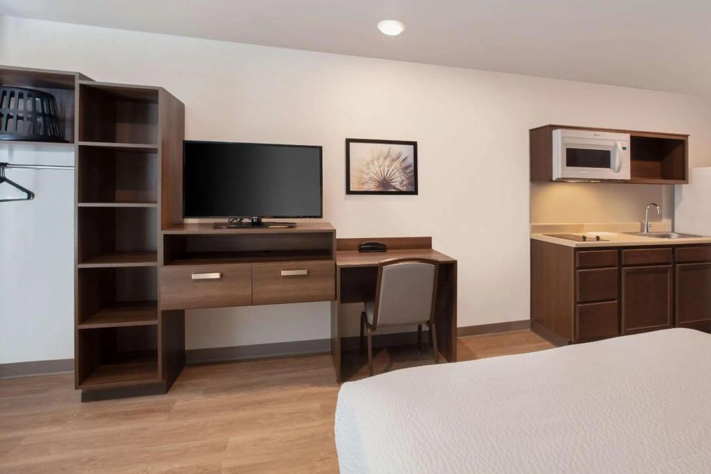 Wood Spring Suites Washington DC East Arena Drive