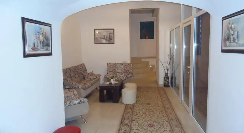 Hostel on Tabukashvili 41