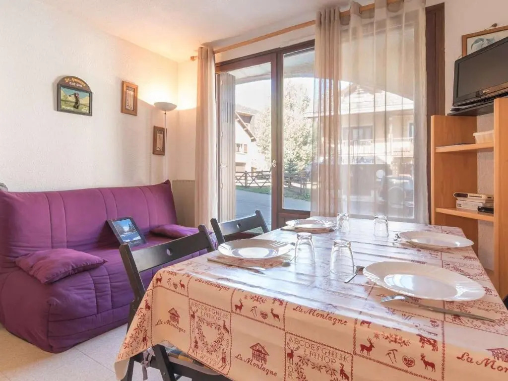Appartement Montgenèvre, 2 pièces, 5 personnes - FR-1-330D-4