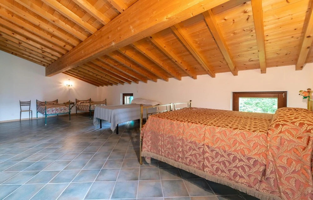 Nice Home in San Pietro in Cariano With Wifi and 3 Bedrooms