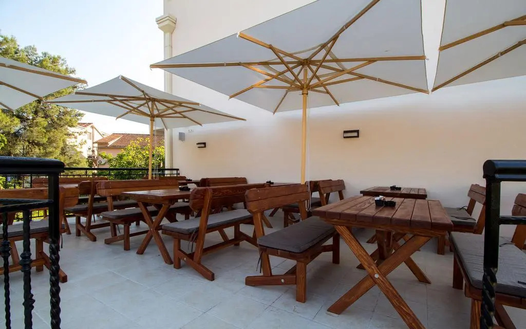 Hotel Helada
