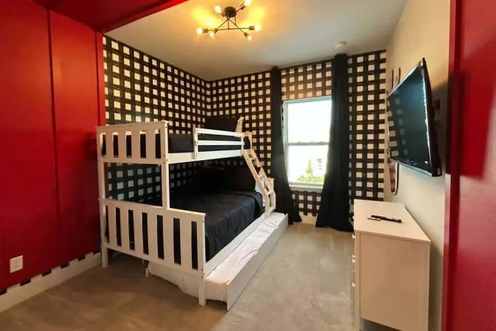 Modern 3Bd End Unit With Garage Water View 7904