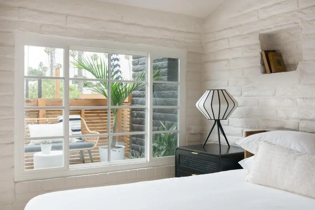 The Green Room Hotel