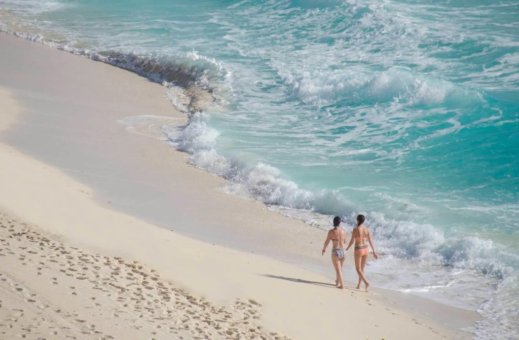 BSEA Cancun Plaza Hotel