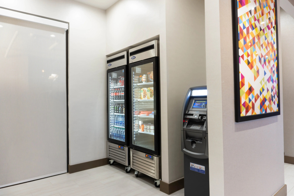 Holiday Inn Express & Suites Los Angeles Downtown West by IHG