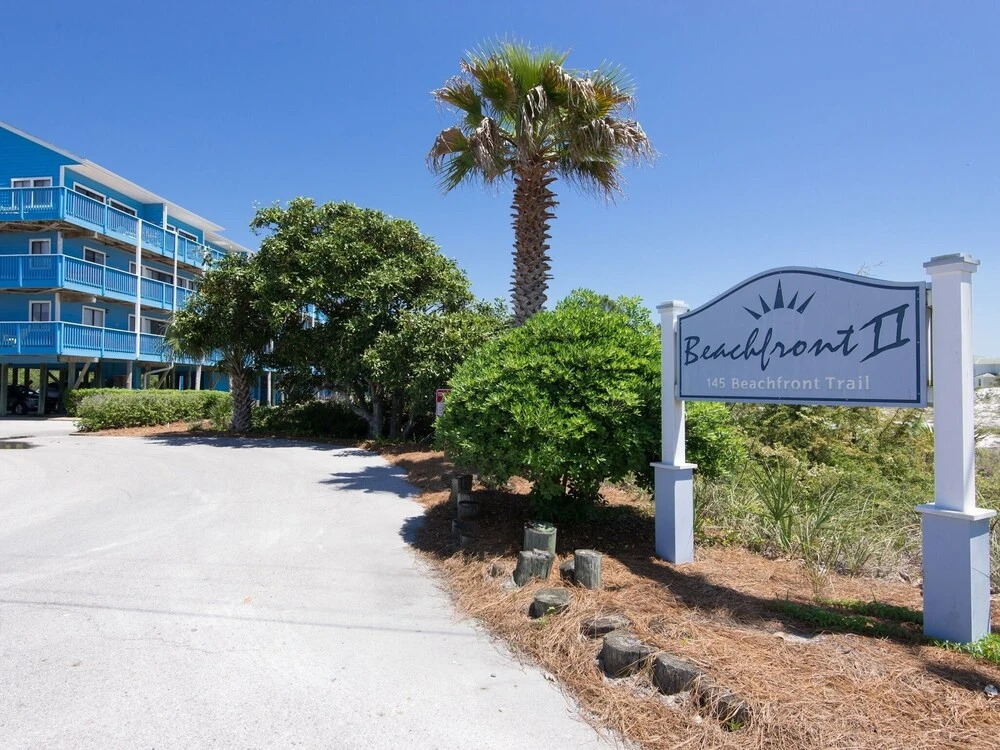 New Listing! Gulf-view : Heated Pool, Hot Tub 2 Bedroom Condo