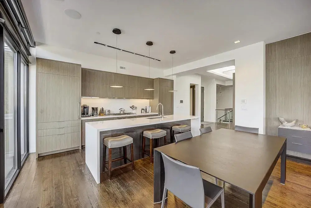 Coopers Collection 46 - The Penthouse at Parkite