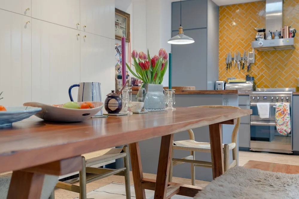 Stunning Flat In West London With A Garden