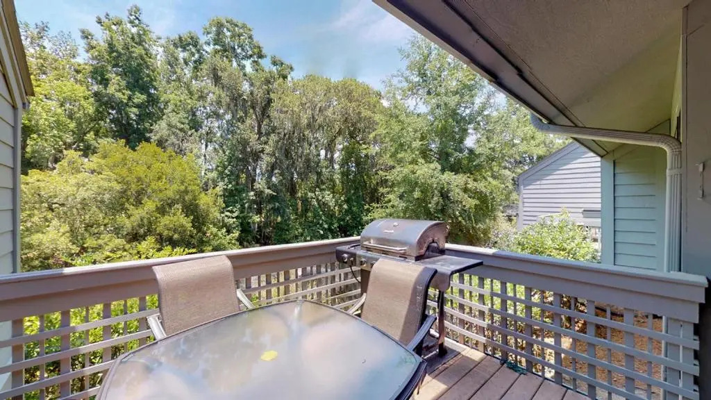 299 Turnberry Village