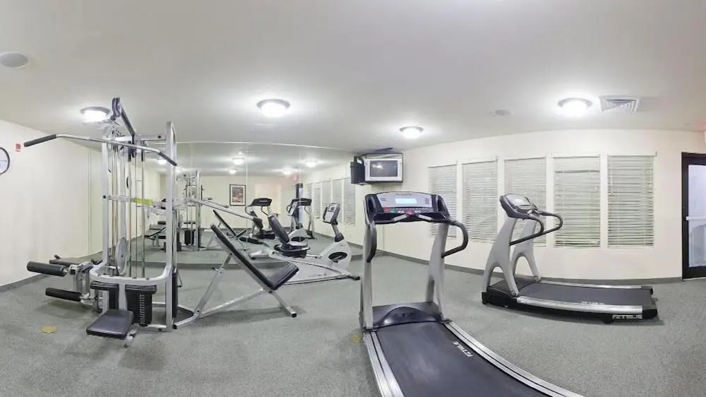 Staybridge Suites Savannah Airport