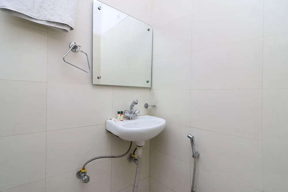 OYO 10750 O'live INN