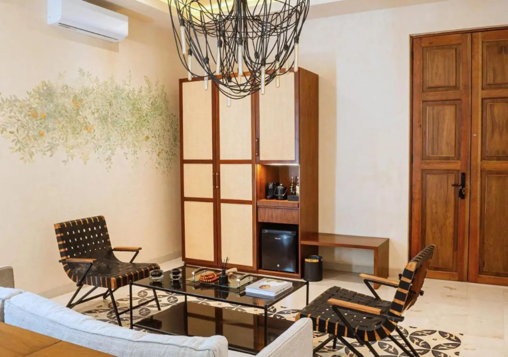 Adoro Hotel Boutique