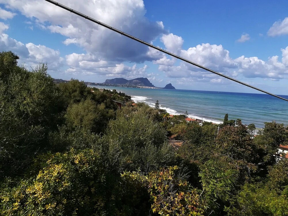 Tranquil House 160 Meters From the Beach