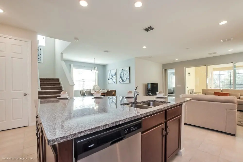 7 Bedroom 5 Bathroom with Spa & Game Room