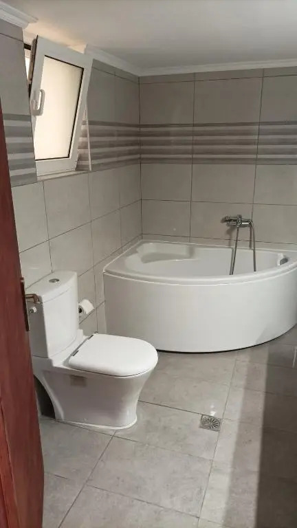 Kostas Maria Apartment 109m2 1st Floor