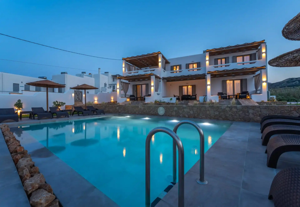 Skyros Trias