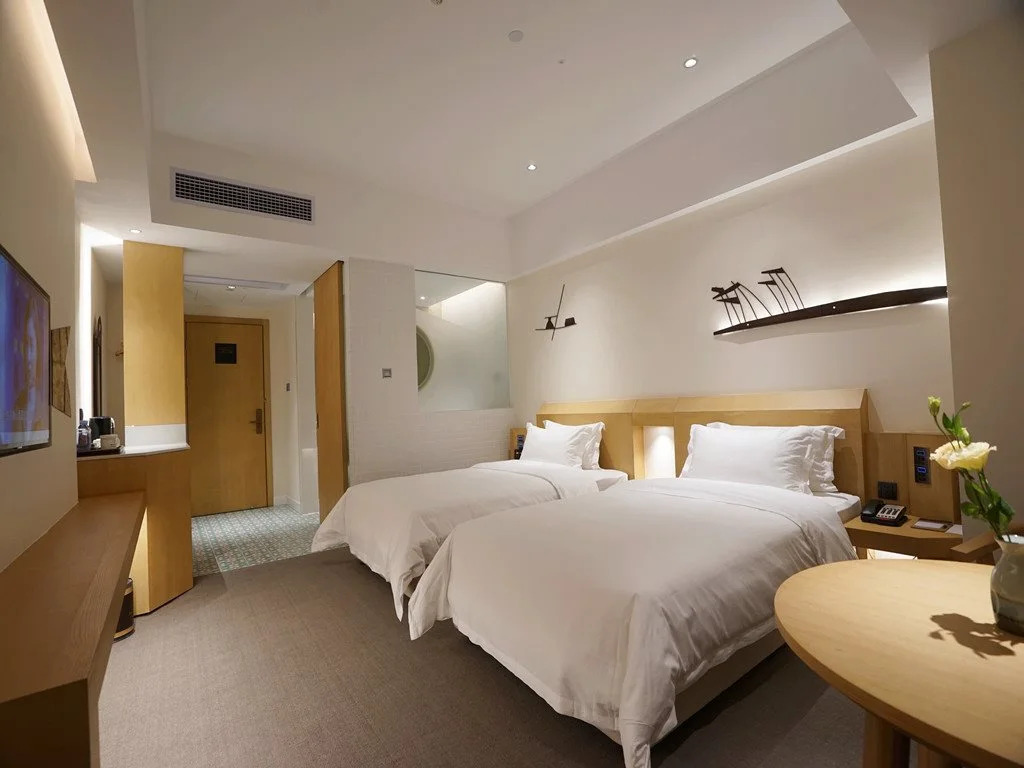 Ceramics International Hotel
