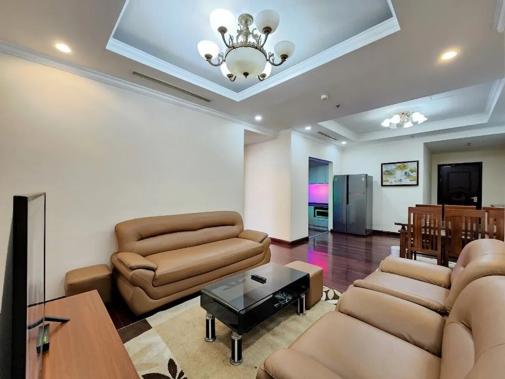 Vinhomes Royal City Luxury Apartment 2 Br