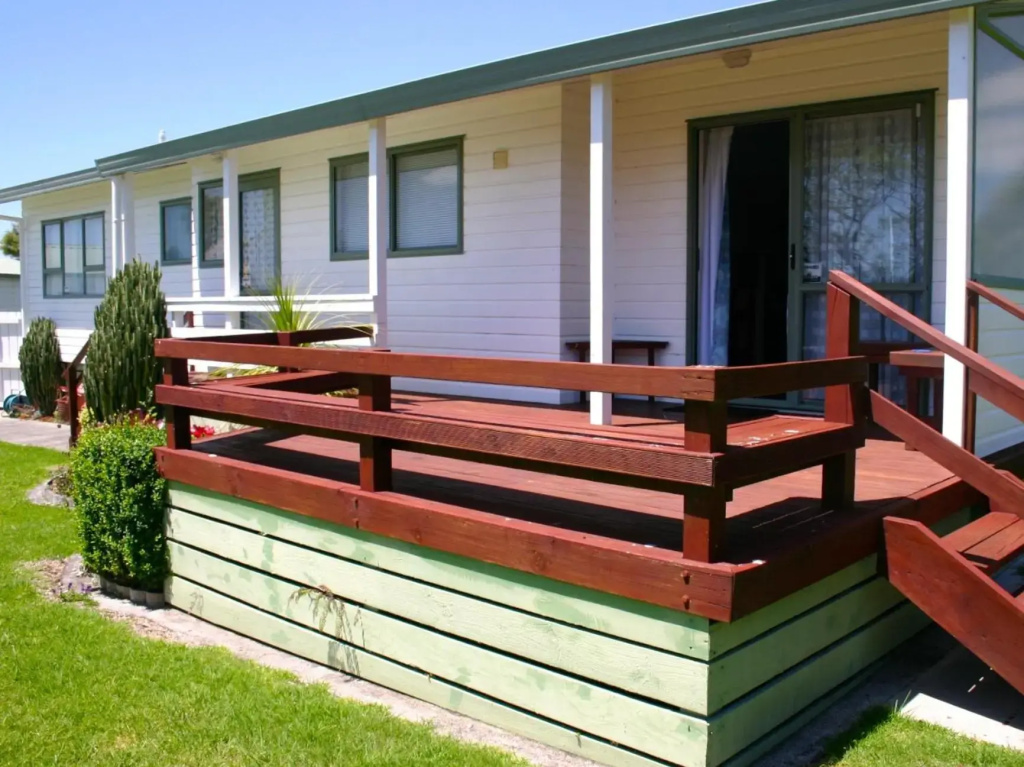 Waihi Getaway - Waihi Beach Holiday Home
