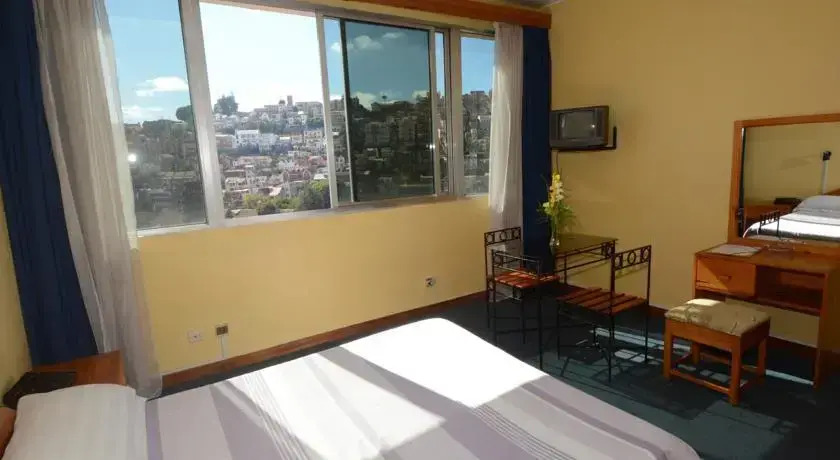 Aina Hôtel