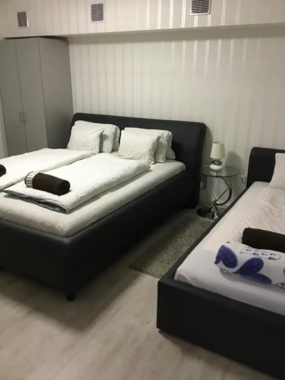 Varkerulet Apartman