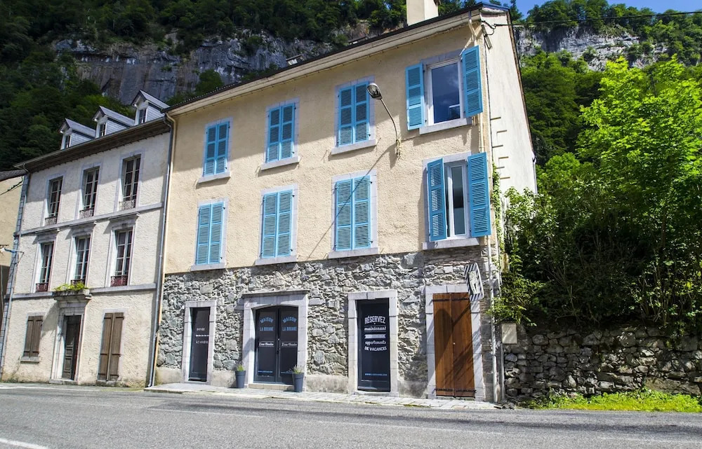 Maison La Douane - Comprends nettoyage professionnel et le linge