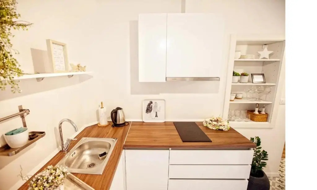 Batchae, Two Bedroom Flat near Bačvice Beach