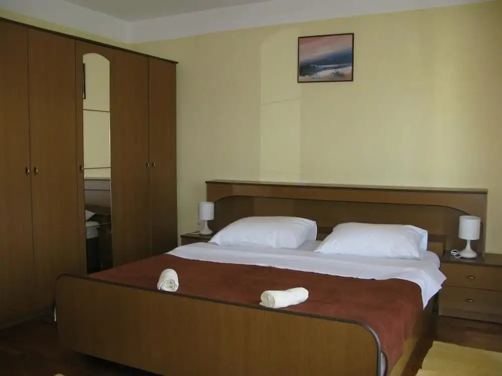 Apartments Mahić