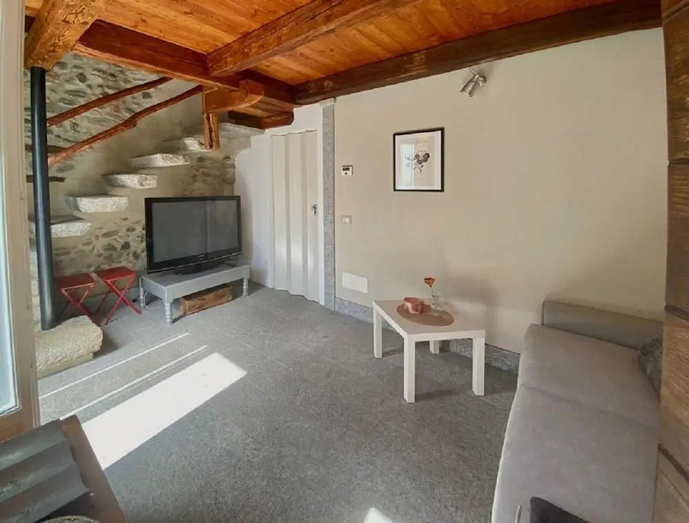 Marcello Apartment in the Centre of Verbania With