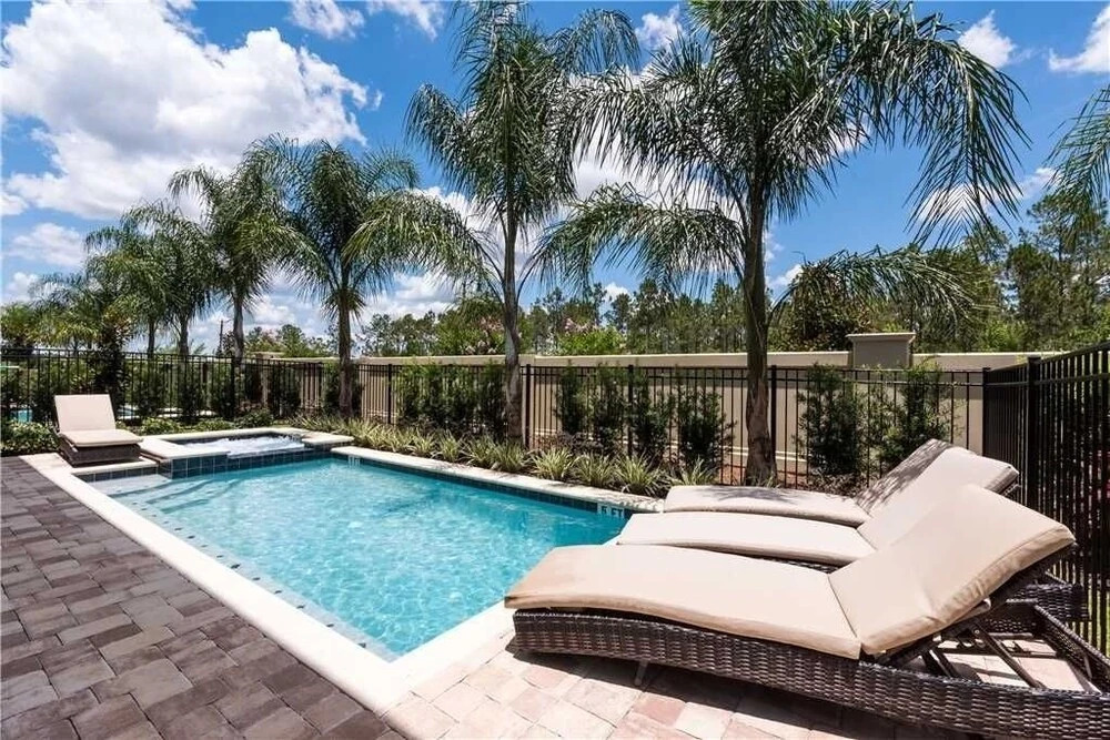 Reunion Resort Orlando, 8 Br/7 Ba Home, Sleeps 20 8 Bedroom Home