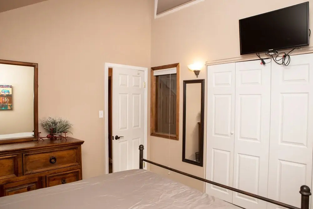 2427 Chamonix Lane 2 Bedroom