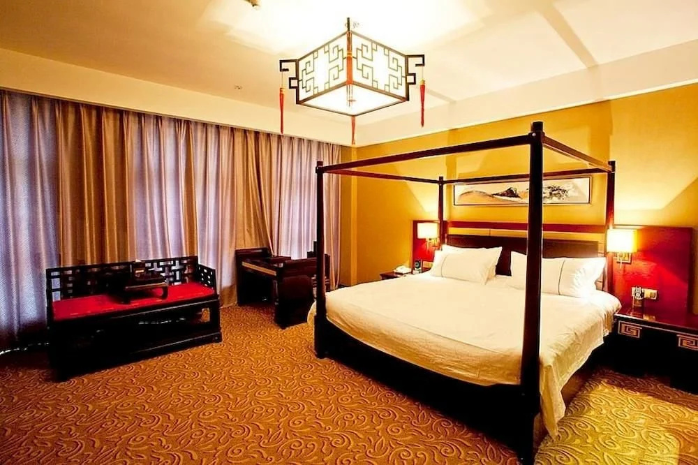 Shengfeite Garden Hotel