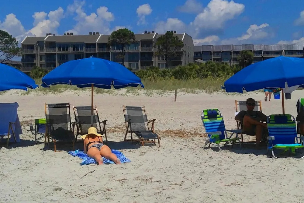 Shorewood Oceanfront - 2 & 3 Bedroom Villas