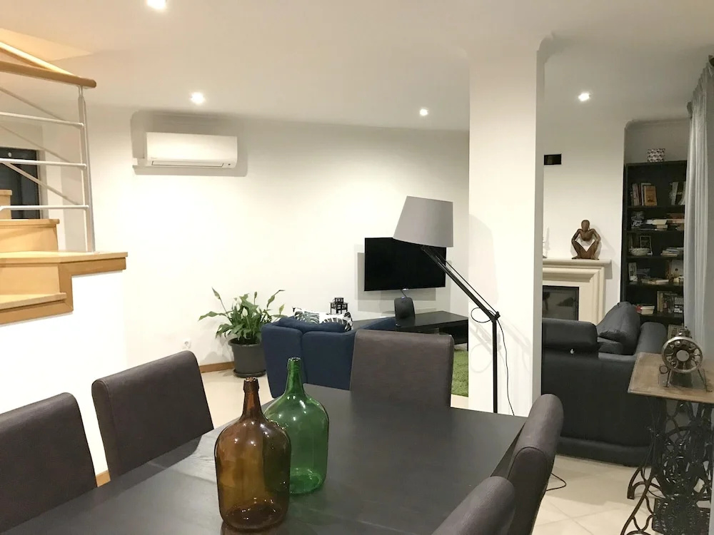 Apartment With 2 Bedrooms in Sesimbra , With Wonderful Mountain View, Furnished Terrace and Wifi - 2 km From the Beach