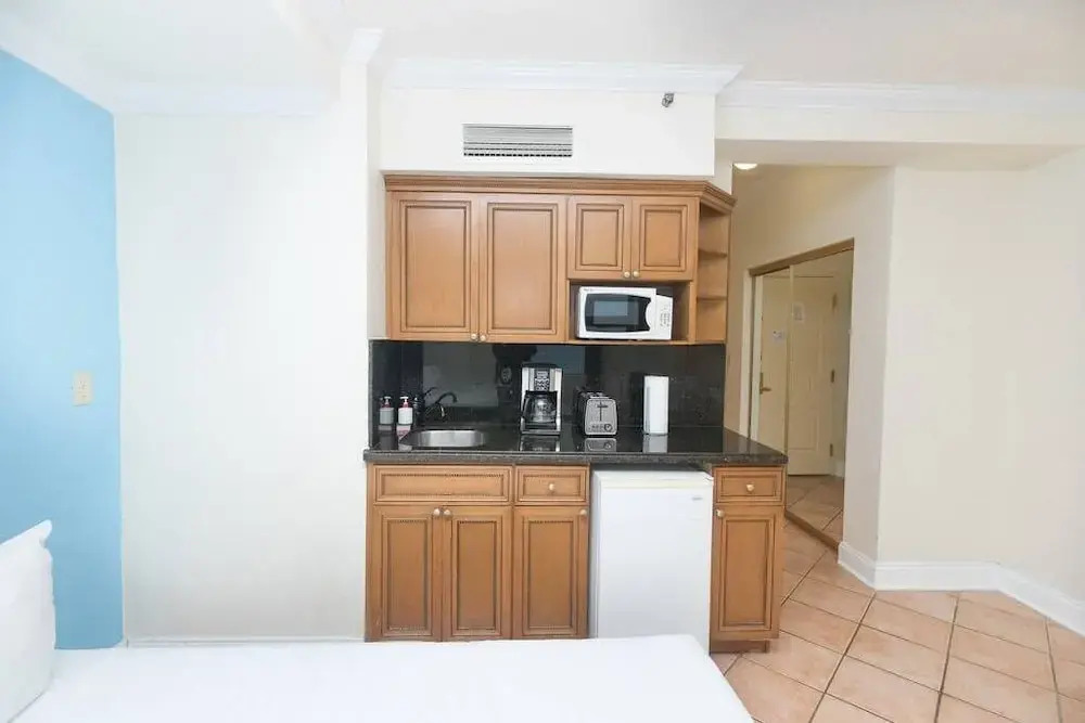 744 Ocean View Hollywood Beach