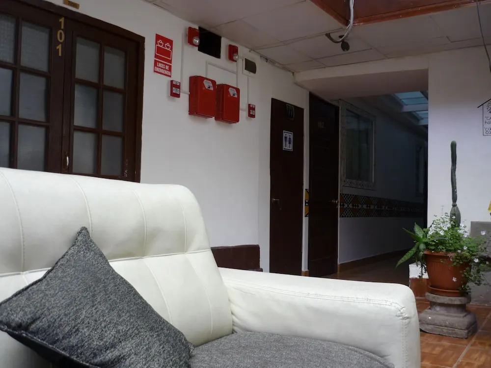 Casa Inn Hostal