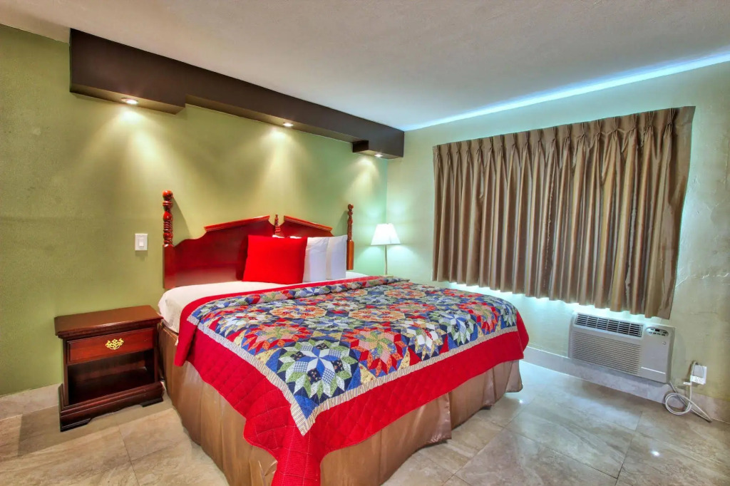 Oceans Beach Resort & Suites