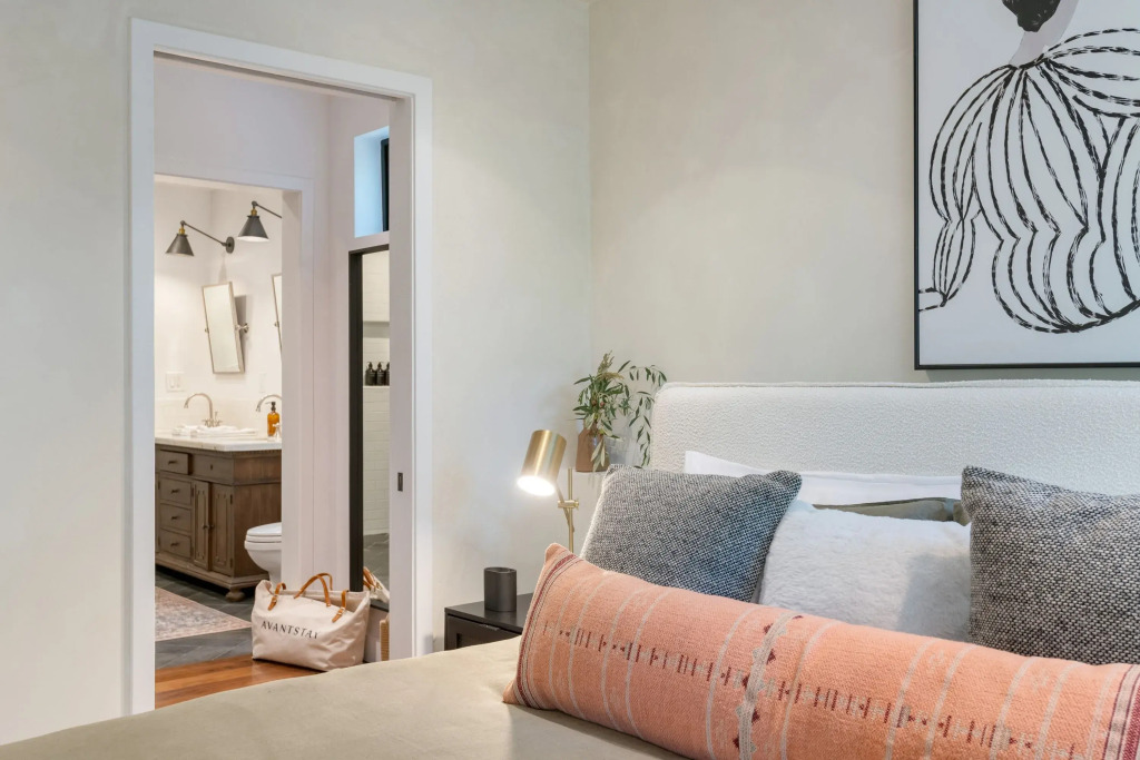 Silver Screen by Avantstay Luxe Backyard Escape