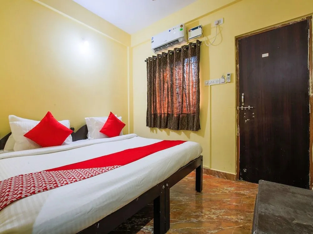 OYO 22418 Frank Rooms
