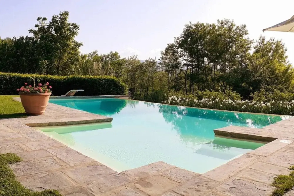 Tuscan farm Villa with Spectacular Views