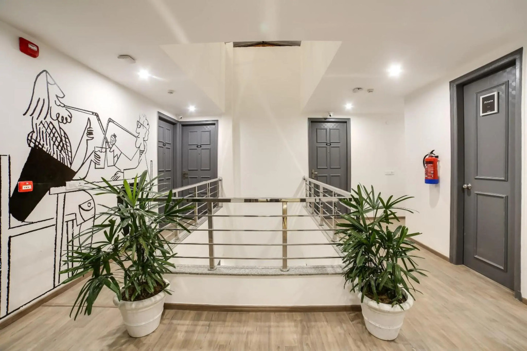 OYO Townhouse 349 Unitech Cyber Park Gurgaon