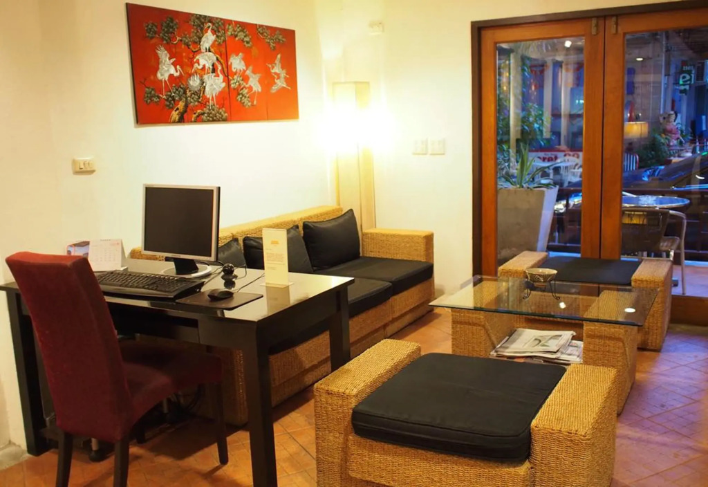 Drop Inn Bangkok