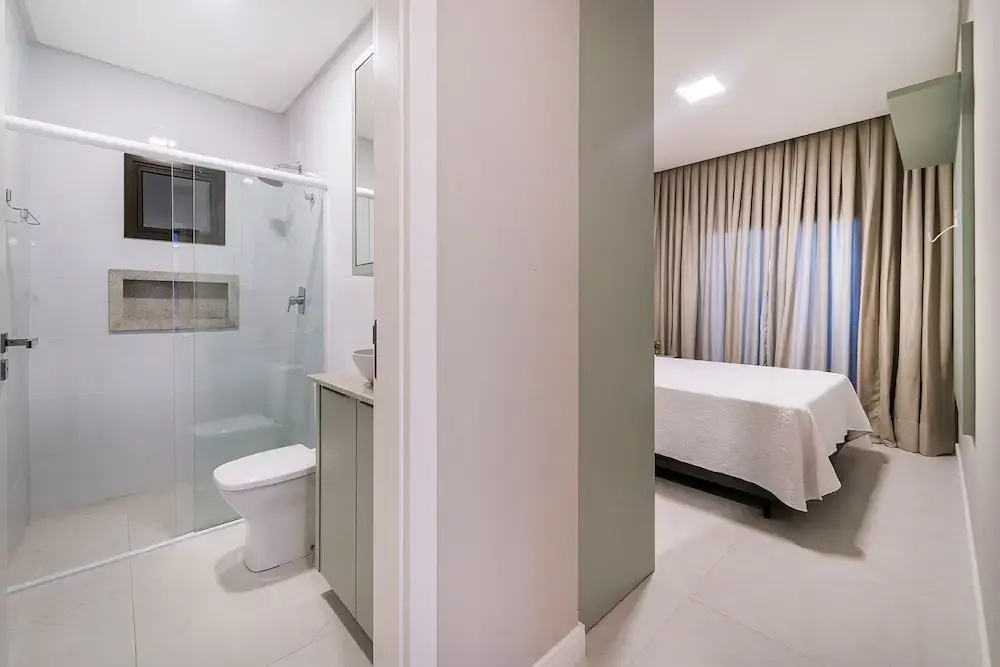 864A Apartamento 2 Suítes Bombinhas SC